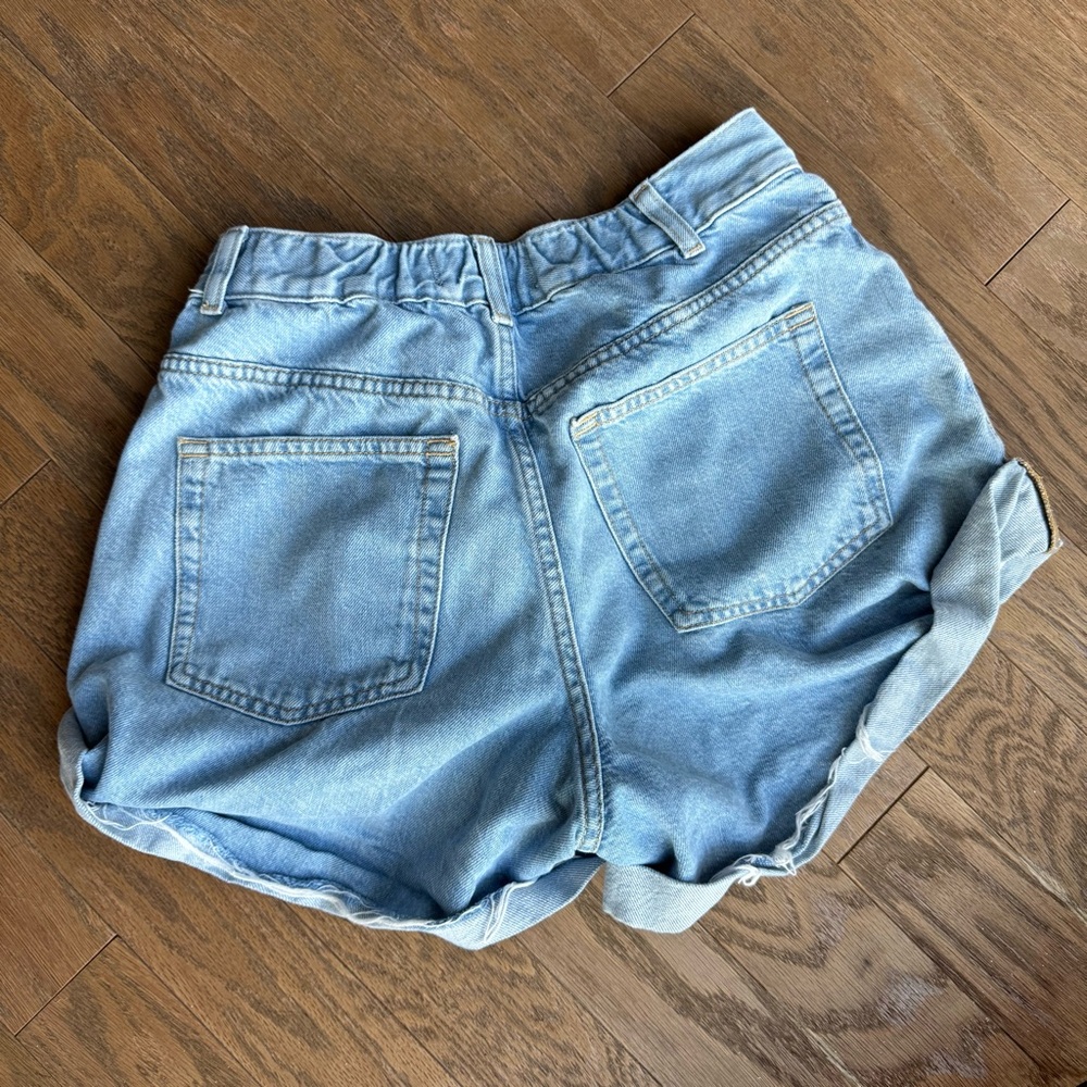 Free People paper bag Jean Shorts - Picture 2 of 2